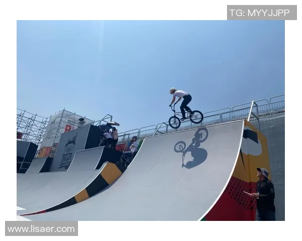 杭州滑板队在极限运动世界杯中的个人能力展现与精彩表现分析 杭州滑板队在极限运动世界杯中的个人能力展现与精彩表现分析