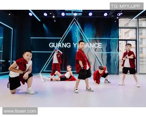 深圳街舞队引领潮流最新街舞节奏TOP10榜单揭晓 深圳街舞队引领潮流最新街舞节奏TOP10榜单揭晓